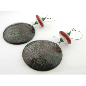 Christmas Speckles Earrings - handmade artisan red green white enamel lampwork srajd cserpentDesigns dangle